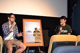 テレンス・マリック最新作を語る松江哲明監督(右)「トゥ・ザ・ワンダー」