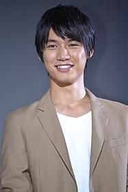 舞台挨拶に立った福士蒼汰「江ノ島プリズム」