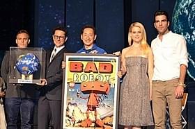 (左から)ブライアン・バーク、J・J・エイブラムス監督 毛利衛氏、アリス・イブ、ザッカリー・クイント「スター・トレック」