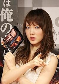 「ゴーストライダー2」をアピールした下田美咲「ゴーストライダー2」