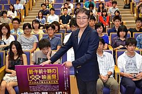 母校の早大で特別講義を 行った町山智浩氏「メリー・ポピンズ」