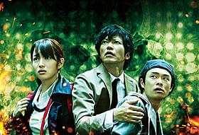 人気特撮ドラマを映画館の大画面で