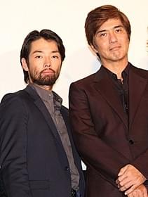 「人類資金」で共演した森山未來と佐藤浩市「人類資金」