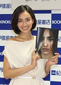 長女への思いを語った長谷川潤