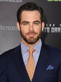最悪な上司の1人を演じるクリス・パイン「モンスター上司」
