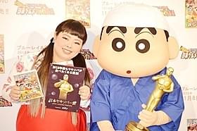 デートの約束をしていた渡辺直美としんちゃん「映画クレヨンしんちゃん バカうまっ!B級グルメサバイバル!!」