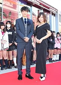 レッドカーペットを歩いた 瀬戸康史と北乃きい「僕は友達が少ない」