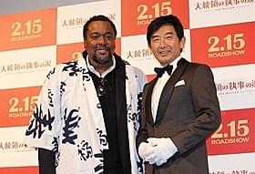 リー・ダニエルズ監督と石田純一「大統領の執事の涙」