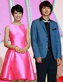 同居生活を演じた剛力彩芽と山崎賢人「L・DK」