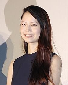「神様のカルテ2」に出演する宮崎あおい「神様のカルテ」