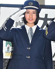 ミス伊豆急に就任した橋本愛「大人ドロップ」