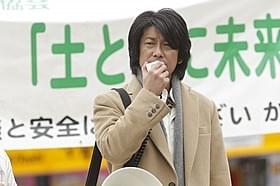 怪しげな団体の代表者に扮した永瀬正敏「まほろ駅前狂騒曲」