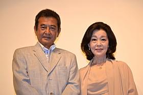 舞台挨拶に立った長山藍子と誠直也「朽ちた手押し車」