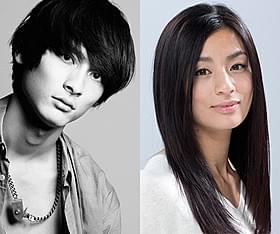 「きみはいい子」に主演する高良健吾とヒロインの尾野真千子「きみはいい子」