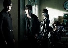2PMのジュノがスクリーン デビューを果たした「監視者たち」「監視者たち」