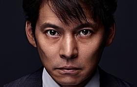 「株価暴落」に主演する織田裕二「空飛ぶタイヤ」