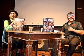 1時間以上に及ぶトークを繰り広げた (左から)増田セバスチャンとサスケ「ホドロフスキーのDUNE」