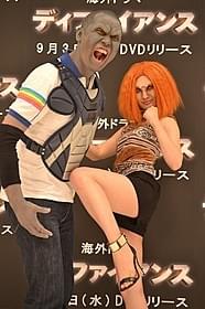 特殊メイクで華麗なハイキックを披露した武田梨奈