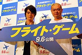 真剣佑(左)と“ハイジャック犯”扱いされたあばれる君「ハイジャック」