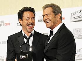 固いきずなで結ばれたダウニー・Jr.とギブソン