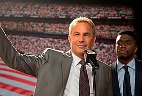 「ドラフト・デイ」主演のケビン・コスナー(左)「ドラフト・デイ」