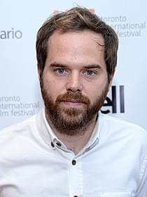 ショーン・ダーキン監督「マーサ、あるいはマーシー・メイ」