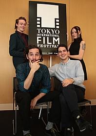 ケイレブ・ランドリー・ジョーンズ、アリエル・ホームズ、 ジョシュア&ベニー・サフディ監督「神様なんかくそくらえ」