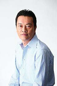 東芝のWEBドラマでナレーションを担当した 遠藤憲一