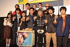舞台挨拶に立った野村周平、二階堂ふみ、入江悠監督ら「日々ロック」