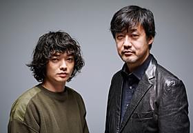 「寄生獣」の山崎貴監督と主演・染谷将太「寄生獣」