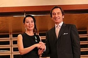 フランス芸術文化勲章(シュバリエ) の叙勲式に臨んだ河瀬直美監督「萌の朱雀」