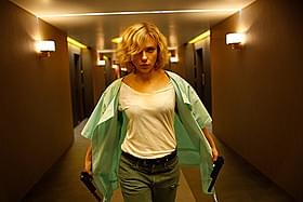 英語劇「LUCY ルーシー」もフランス映画「言論の自由」