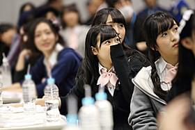 明治座公演が発表された際のメンバーの様子