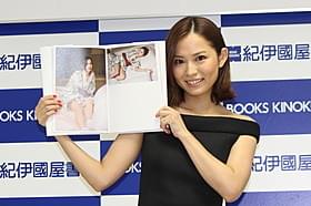 20代最後の写真集の出来栄えに 手ごたえをのぞかせる市川由衣