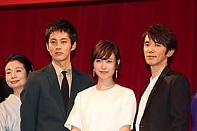 戸田恵梨香ら「エイプリルフールズ」キャスト陣「エイプリルフールズ」