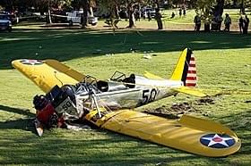 ハリソン・フォードが操縦していた小型機