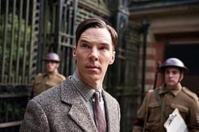 映画は3月13日公開、限定写真展は16日スタート!「エニグマ」