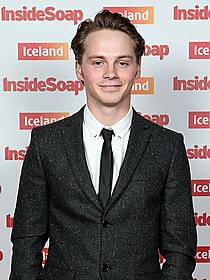 殺人鬼レザーフェイスを演じるサム・ストライク「悪魔のいけにえ」