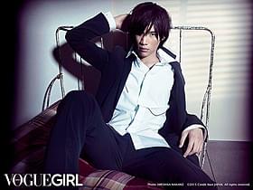 「VOGUE GIRL」で公開される 「L'UOMO VOGUE」の未公開カット「神さまの言うとおり」