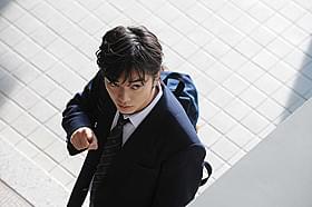 完結編の公開前日にテレビ初放送される「寄生獣」「寄生獣」