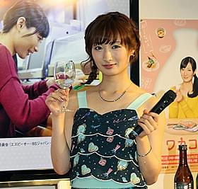 日本酒と広島名物を堪能した武田梨奈