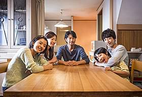 竹野内豊と松雪泰子が疑似夫婦を演じた 「at Home アットホーム」「at Home アットホーム」