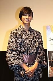 舞台挨拶に立った小関裕太「Drawing Days」