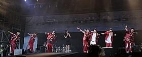 篠原涼子がa-nationにサプライズ登場!「アンフェア the end」
