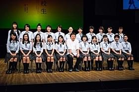 すでに活躍している新進女優から現役女子高生まで、個性豊かな21人「転校生」