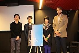 (左から)会見に出席した小川直人氏、牧野貴氏、濱治佳氏ら「首相官邸の前で」