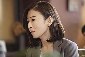 “ジュンコ”という名前に翻ろうされるジャーナリストに