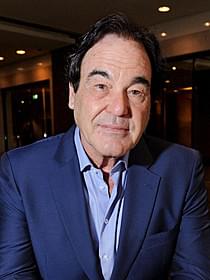 オリバー・ストーン監督