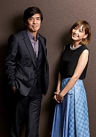 インタビューに応じた佐藤浩市と本田翼「起終点駅 ターミナル」