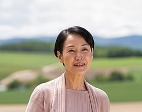 7年ぶりの銀幕復帰にして栄冠を手にした樋口可南子「愛を積むひと」